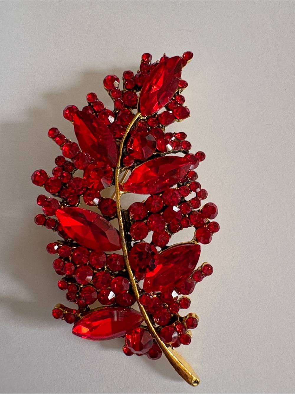 Red Crystal Leaf Brooch/Pendant